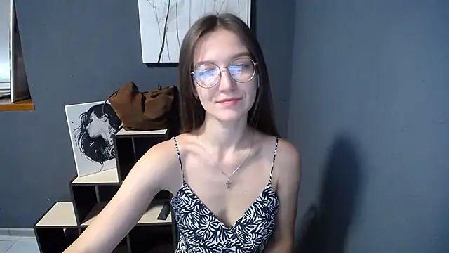 shining_pearl_ Chat XXX in diretta