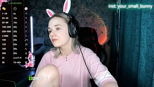 Your_small_bunny live XXX chat