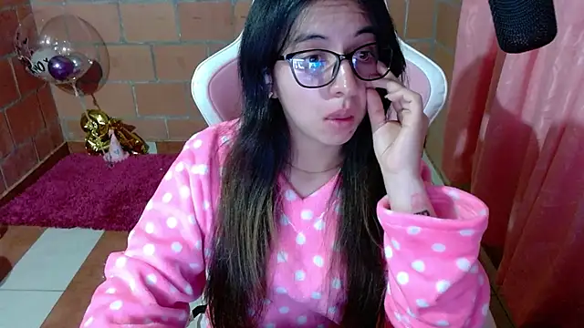 Chat XXX en directo de Maggie_Fox3