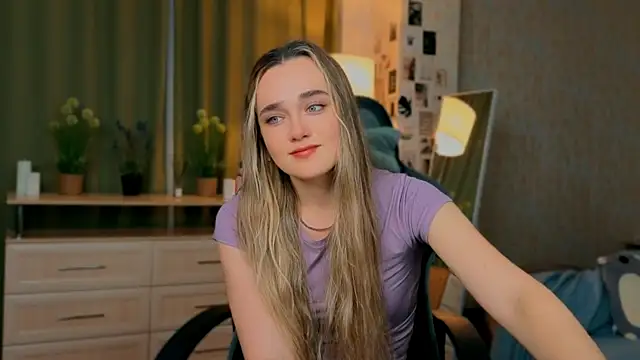 earthfantasyy's Live XXX Chat