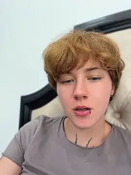 IceMur Live XXX-chat
