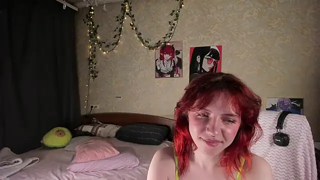 Love_is_Lola Live XXX-chat