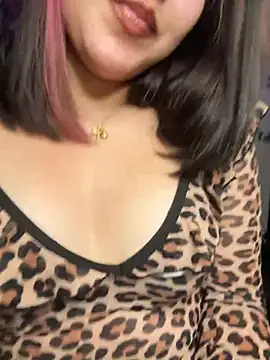 Mamachulita Live XXX-chat