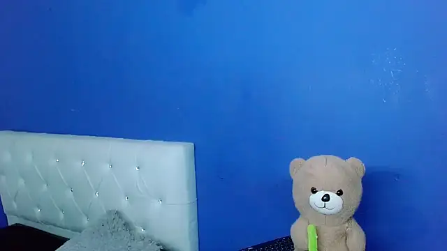 Chat XXX en directo de Angel_foxc13