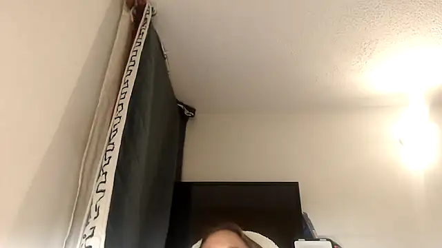 EmmyMessyX Chat XXX live