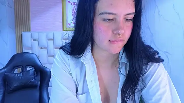 sarita_09_s Live XXX-chat