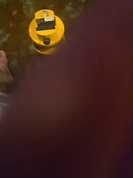 צ'אט XXX בשידור חי של lambomusik