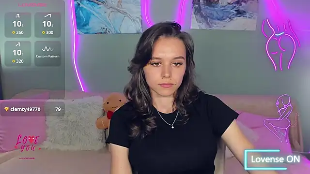 دردشة EmelyMason الجنسية المباشرة