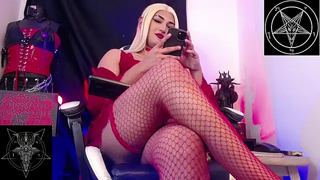 Domina_Lilith élő XXX-chatje