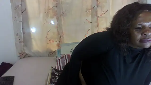Chat XXX en directo de DIRTIENASTY