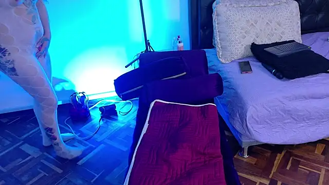 Scarlet_Hiit – Live XXX-chat