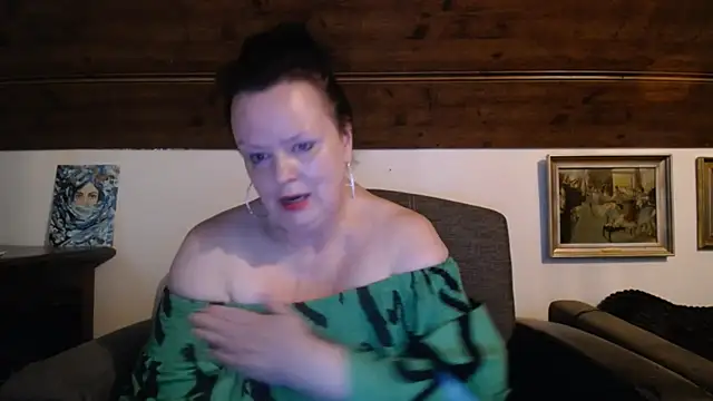 TiffanyMature XXX чат на живо