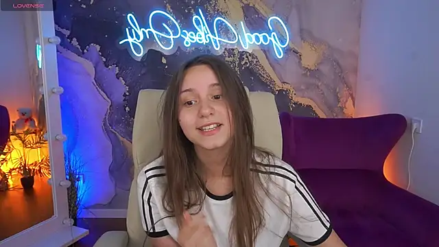 Chat XXX en directo de TinyNatalie