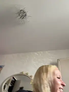 LikaCat's Live XXX Chat