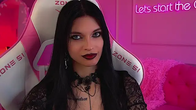 BeverlyMost Live XXX Chat