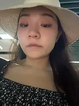 xiaochengzi505: онлайн-секс-чат