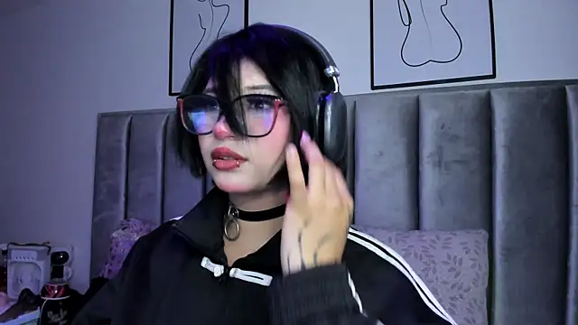 Chatroom XXX en direct de Kitty_Gang