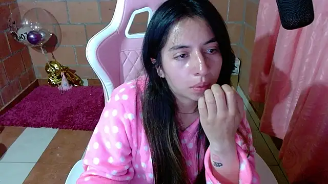 แชท XXX สดของ Maggie_Fox3