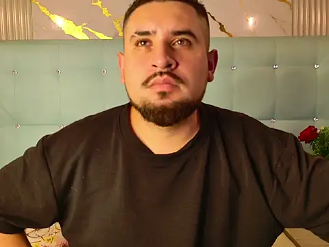 Chat +18 de rocockdaddy ao vivo