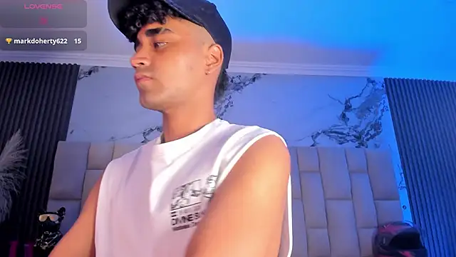 jacobJohns_ élő XXX-chatje