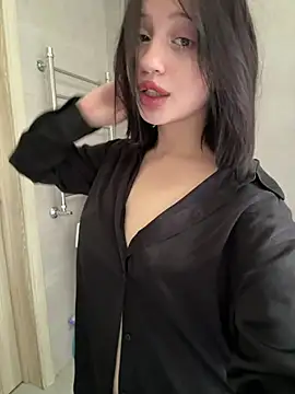 YourLittleDevil's Live XXX Chat