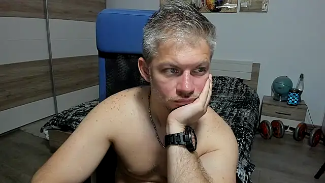 RobbyShawz webkamerás műsora