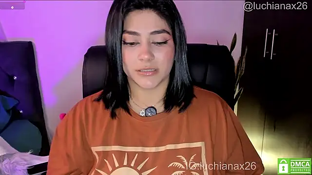lucy26_'s Live XXX Chat