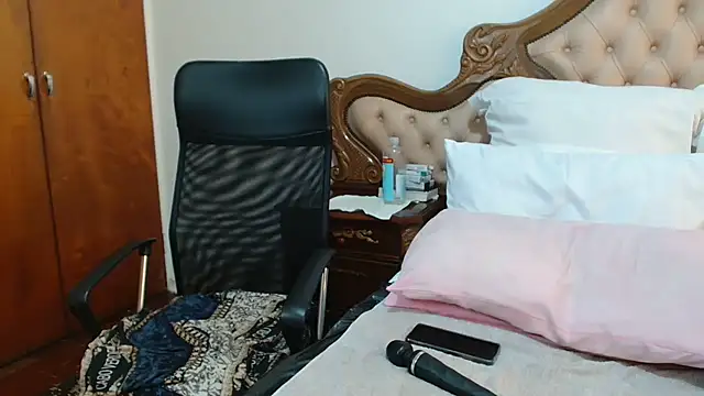 Czat XXX na żywo – Hotcougar
