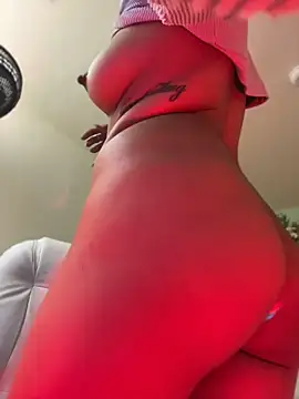 MichiOrtizn Live XXX chat