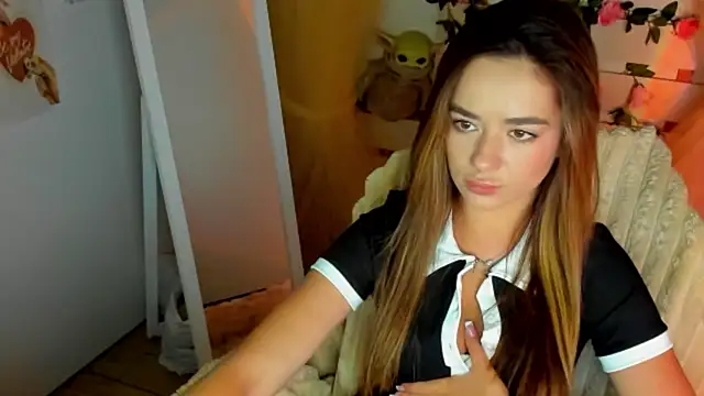 Bella_XO: απευθείας συνομιλία ΧΧΧ