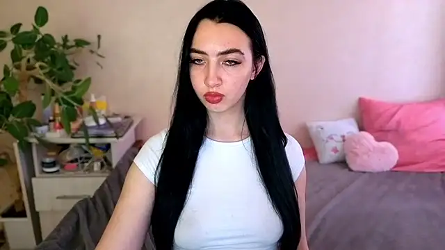 Živý XXX chat WildKittenX_