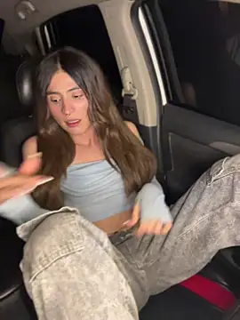 XXX chat uživo modela Lottus_fire