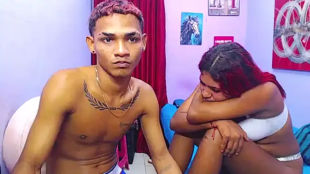 XXX chat uživo modela black_twinks