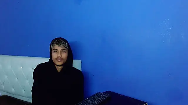 Angel_foxc13 Live XXX-chat