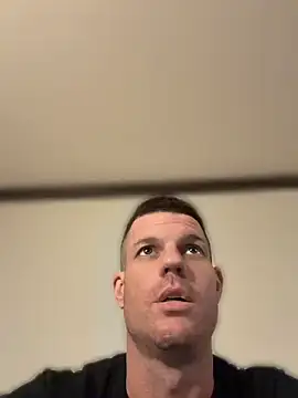 Онлайн чат XXX JockNThirsty