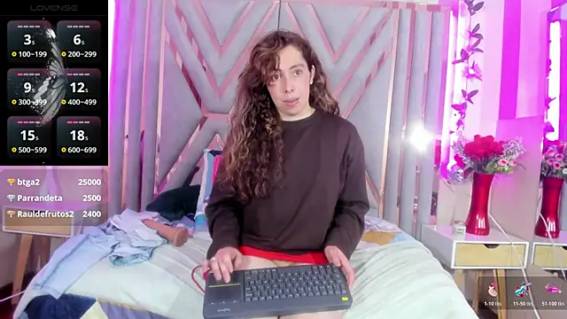 Онлайн чат XXX hada_russo