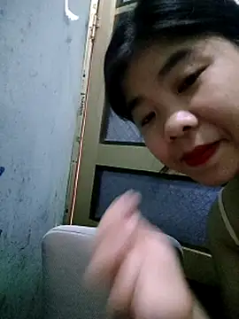 Živý XXX chat Ayti01