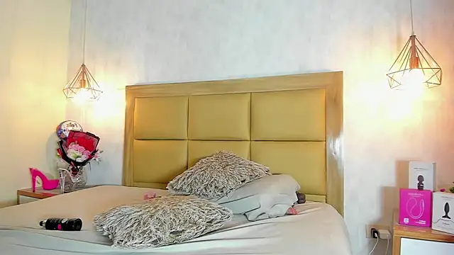 Živý XXX chat KEIMIRICCI