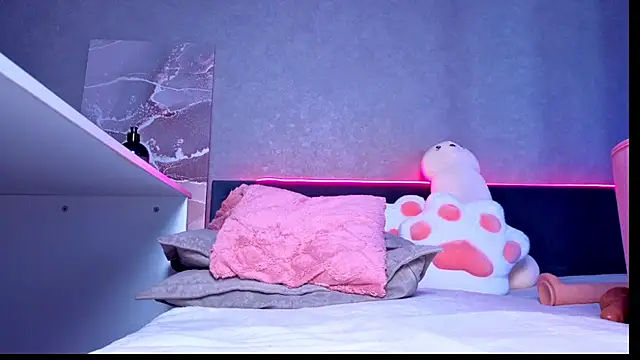 LilyIrons XXX чат на живо