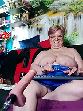 QueenPammy1 Live XXX Chat
