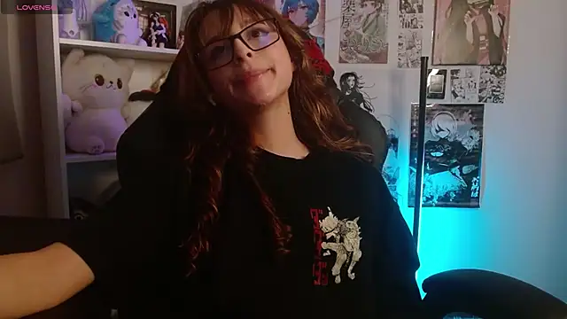CelesteAyase Adlı Modelin Canlı XXX Sohbeti