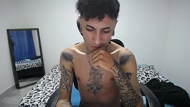 present_the_magic Chat XXX in diretta
