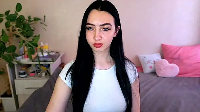 WildKittenX_ – Live XXX-chat