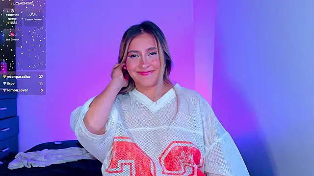 Živý XXX chat saradiazxxx