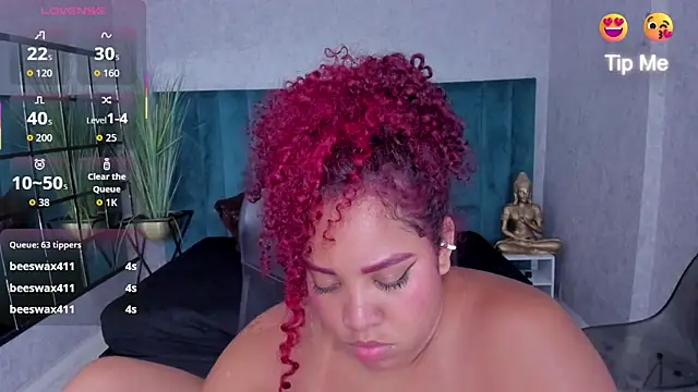 Chat +18 de AngelaCoffee ao vivo