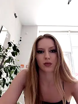 Chat XXX ao vivo de caressyourself