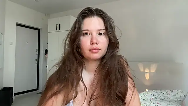 PonyChika Adlı Modelin Canlı XXX Sohbeti