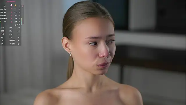 UlrikeStillwell Adlı Modelin Canlı XXX Sohbeti