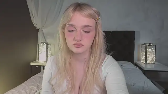 ELLIEJAY Chat XXX in diretta