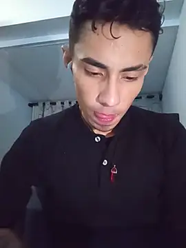 แชท XXX สดของ MateoCollins2026